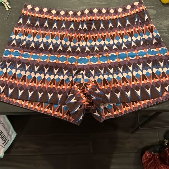 Jcrew Cotton Printed Shorts - Picture 2 of 10